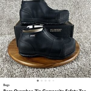 Bogs Black Overshoe Zip Composite Safety Toe